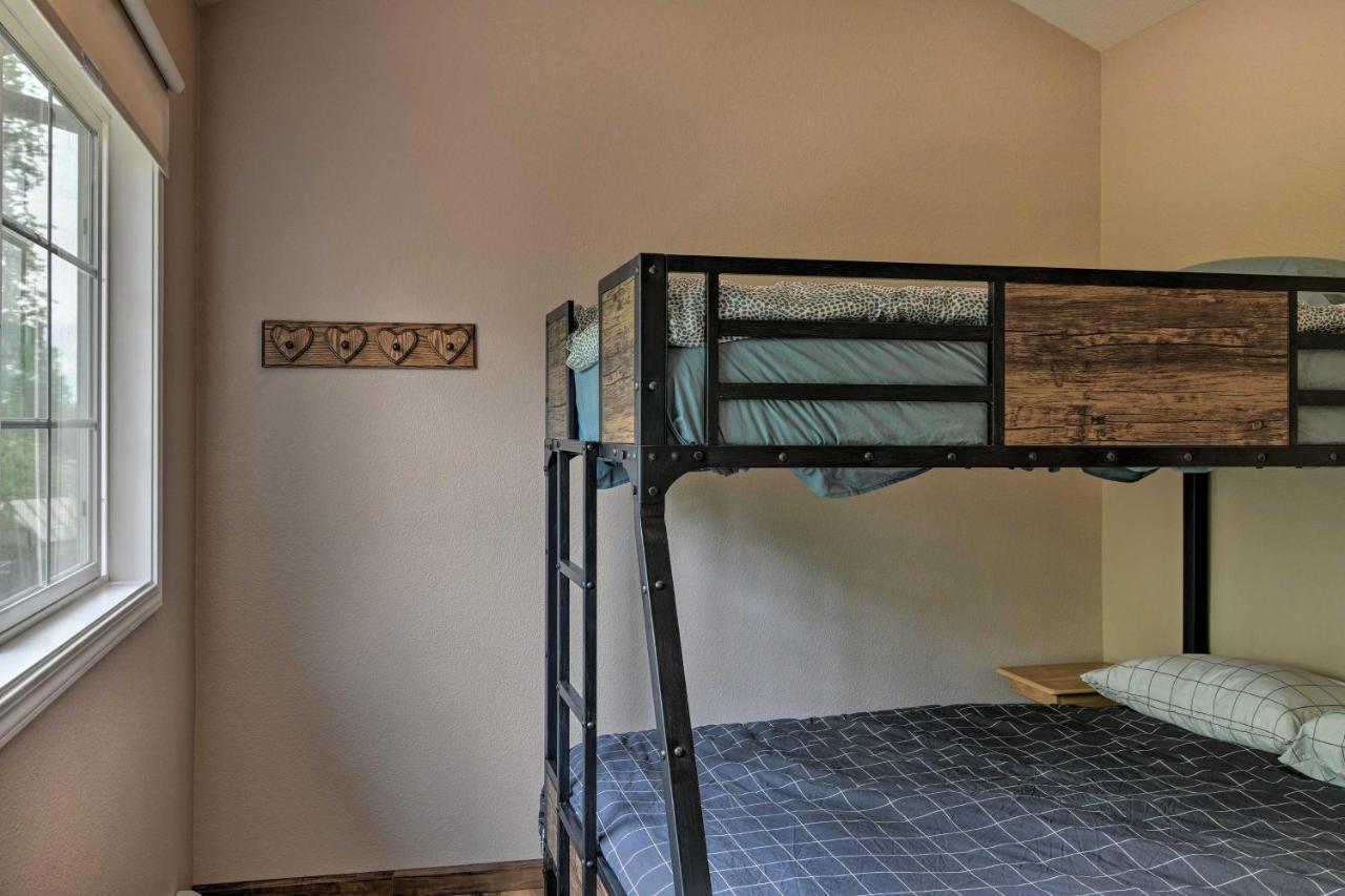 Pet Friendly Anchorage Retreat With Deck And Yard Villa Dış mekan fotoğraf